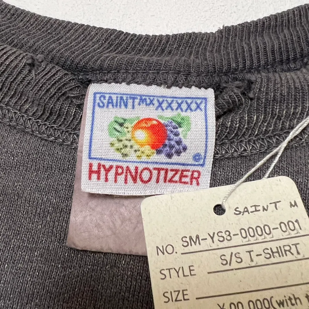 SAINT M×××××× BONE SAINT CREW SWT/BLK Bone SAINT destruction sweatshirt, washed black S-XL Assute dyeing, genuine whole garment sprayed with horse-hair fading process, collar/cuffs frayed in many places, front and rear panels/sleeves super complex fraying, heavy washing and water distressing, correct fruit mark/angel mark